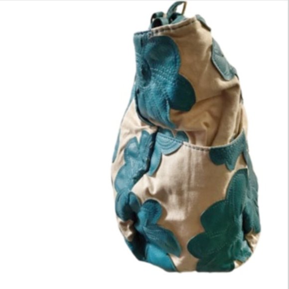 Big Buddha Tan w/Teal Stitched Hibiscu… - Picture 2 of 8